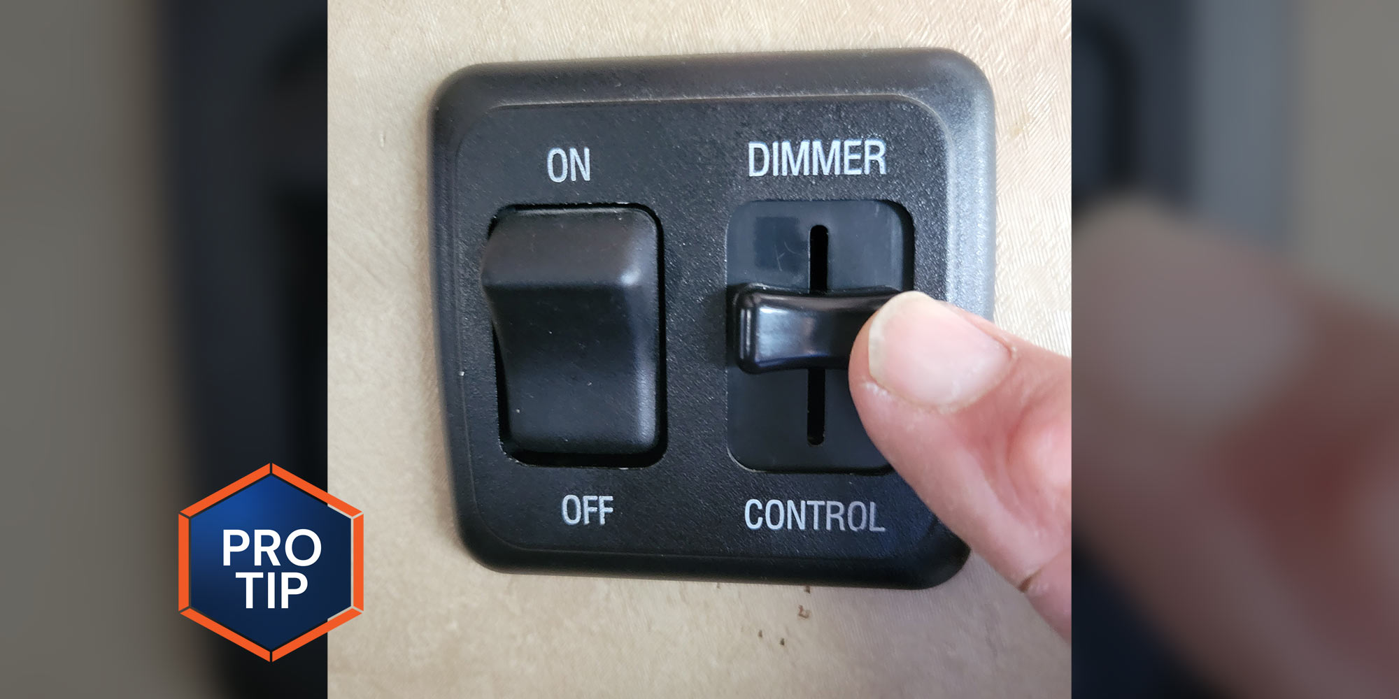 RV 12V Dimmer Switch Touch - RecPro