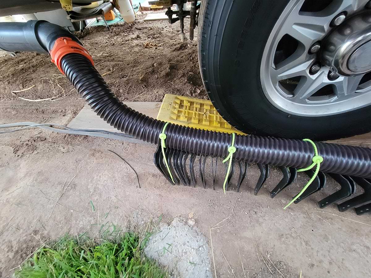 the hose with the neon green silicone zip ties installed