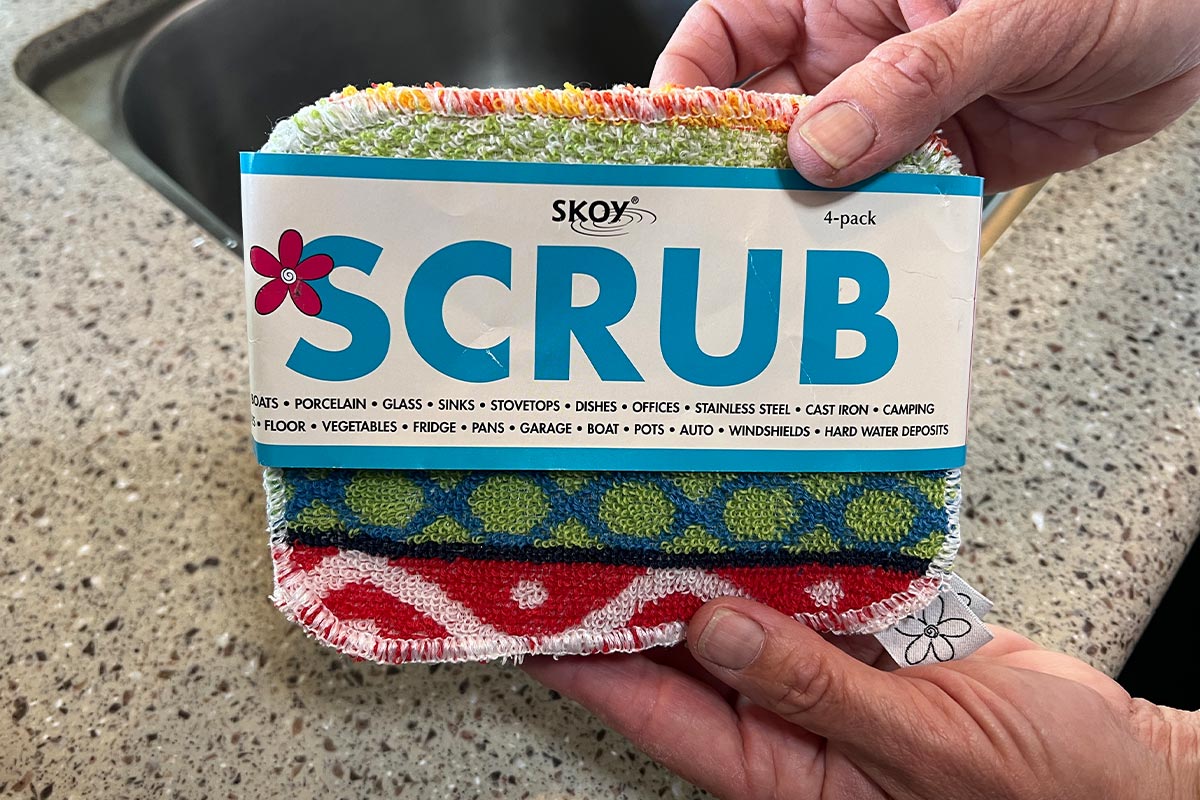 close view of the Skoy Scrub pad in its packaging